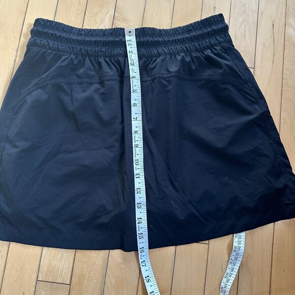 ATHLETA Expedition Zip Front Drawstring Skort Skirt with Shorts Size 10 Black - Picture 10 of 10